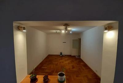 PROPRIETAR Vand apartament DECOMANDAT 2 camere, 2 locuri de parcare - 5