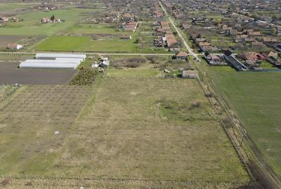 Teren intravilan de 1400 mp în Battonya - 2