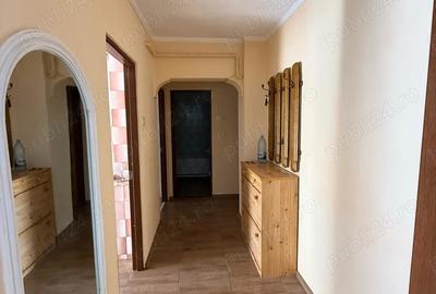 Inchiriez apartament ultracentral 2 camere decomandate - 4