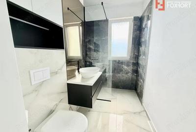 Apartament cu 3 camere decomandat în Aradului