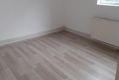 Casă cu Teren 150 Mp în Drumul Taberei - 10