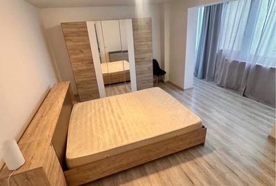 Apartament cu 4 camere decomandat în Tipografilor - 1