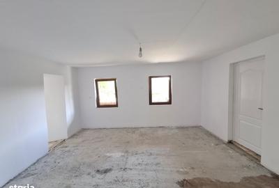 Casă cu 4 camere în Călata - 16