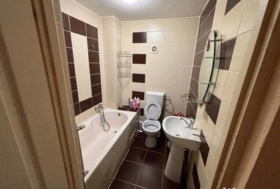 Apartament cu 2 camere decomandat în Independenței - 2