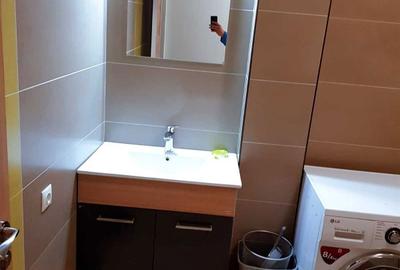 Apartament cu 2 camere semidecomandat în Central - 2