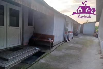 Casa la curte comuna in localitatea Nojorid Casa la curte comuna in localitatea Nojorid - 2