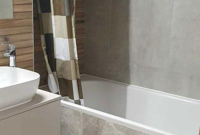 Apartament cu 2 camere decomandat în Sud