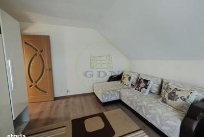Casă cu 4 camere în Malu Mare - 12