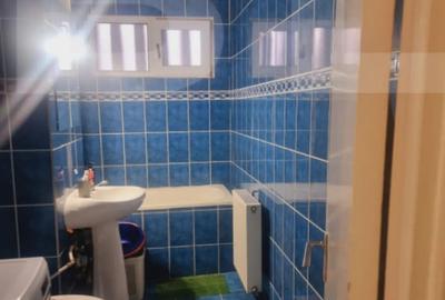 Apartament cu 3 camere semidecomandat în Central - 2
