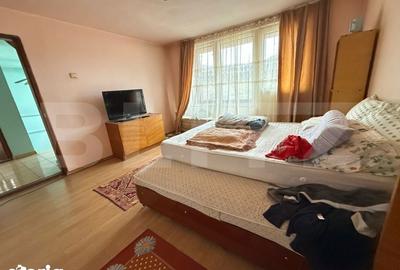 Casă cu 5 camere cu Teren 2310 Mp în Scoarța - 7