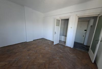 Apartament cu 2 camere semidecomandat în Decebal - 2