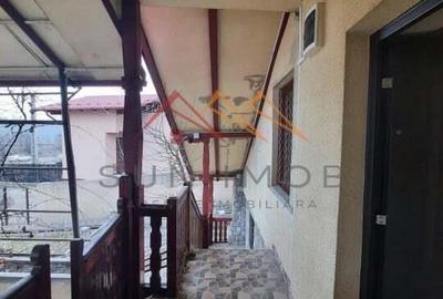 Vila 7 camere, an 1984, garaj, terasa, teren 604 m2, Poiana Campina,PH - 13