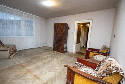 Apartament cu 2 camere semidecomandat în Central - 4