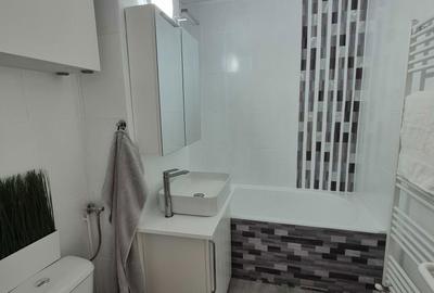 Apartament cu 3 camere decomandat în Micălaca - 3