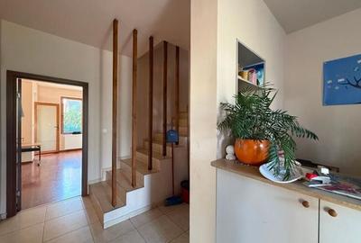 Casa spatioasa,perfecta pentru locuit sau investitie - 10