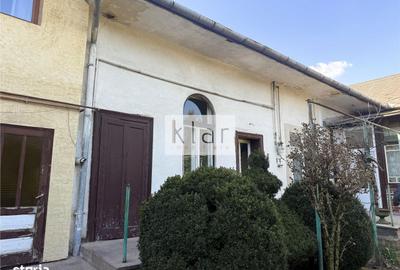 Casă cu 4 camere în Central - 2