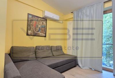 Apartament cu 3 camere semidecomandat, mobilat în Ultracentral