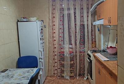 Apartament cu 4 camere semidecomandat în Central - 8
