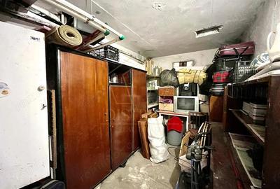 Apartament cu 2 camere semidecomandat, mobilat în Dâmbovița