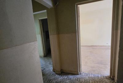 Apartament cu 2 camere decomandat în Sud - 1