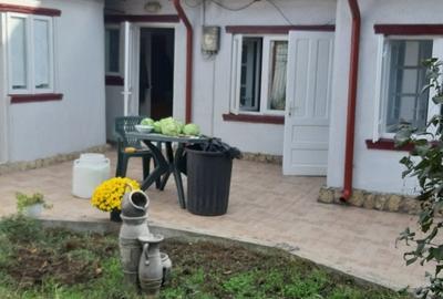 Casă individuală cu 3 camere cu Canalizare în Tomis II - 18