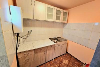 Apartament semidecomandat în Central - 3