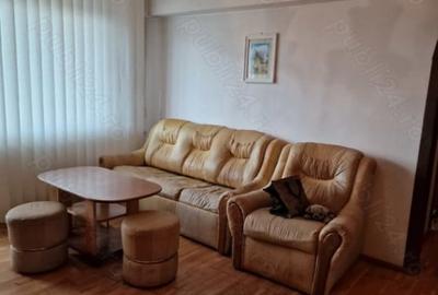 Apartament cu 3 camere decomandat, mobilat în Ultracentral