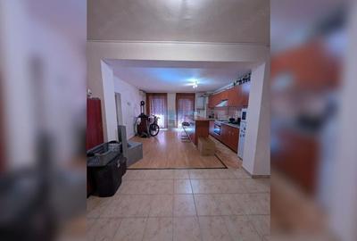 Apartament cu 3 camere decomandat în Bună Ziua - 3