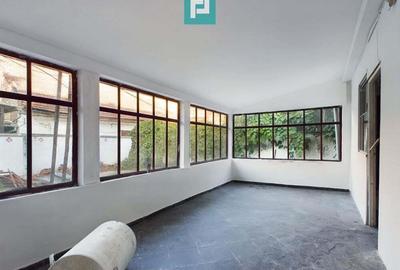 Apartament cu 3 camere in zona Centrala, Lipova - 2