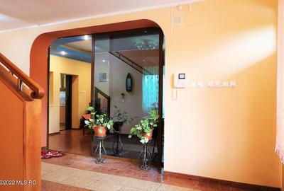 Ovidiu - Str. Nationala, Vila P+1E, teren 1094 mp, vedere la lac! - 48