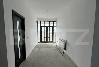 Oportunitate!!!Cladire 600 mp, teren 500 mp, Targoviste - 1