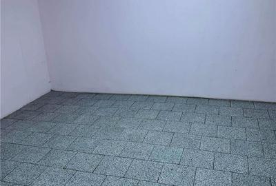 Spațiu comercial, de 80 mp, în Petrila - 3