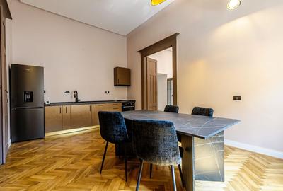 Apartament ULTRACENTRAL cu 3 camere, la cheie, renovat recent - 4
