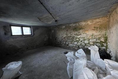 Casă cu 4 camere cu Teren 1887 Mp în Tisa - 3