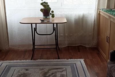 Apartament cu 2 camere semidecomandat în Tomis Nord