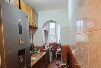 Ap 1 cam de vanzare str Cazaban, cart. Iosia - 5