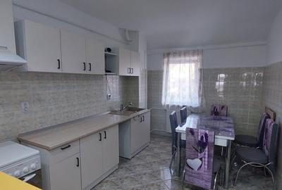 Apartament 3 camere de inchiriat - 2