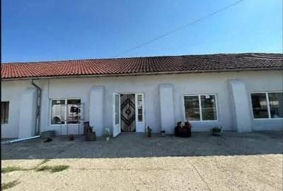 Casă cu 4 camere în Creaca - 2