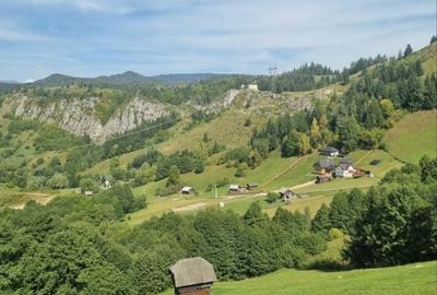 Teren de 911 mp, în Dâmbovicioara