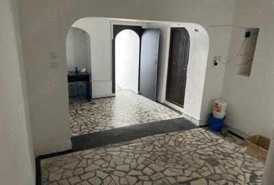 Spațiu comercial, de 308 mp, în Central - 5