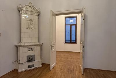 Apartament cu 3 camere decomandat în Universitate - 2