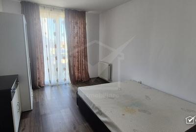 Apartament cu 3 camere semidecomandat, mobilat în Florești - 7