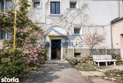 Apartament cu 3 camere, mobilat în Cantacuzino