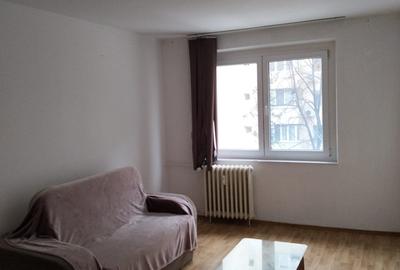 Titan, Costin Georgian - 5