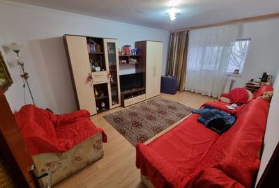 Apartament cu 2 camere decomandat, mobilat în Dacia - 1