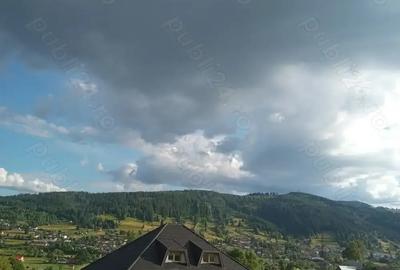 Vand casa in stil batranesc cu cerdac.. - 8