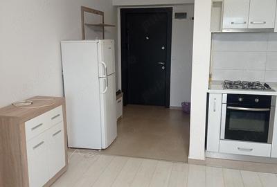 Garsonieră decomandată, mobilată în Cug - 2