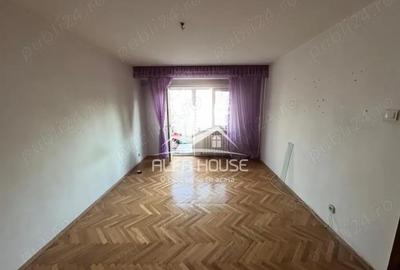 Apartament cu 4 camere semidecomandat în Central - 9