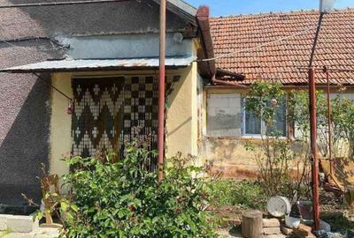 OCAZIE ! Vand Casa zona Centrala ocupabila imediat - 4