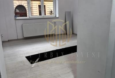 Apartament cu 4 camere decomandat în Unirii